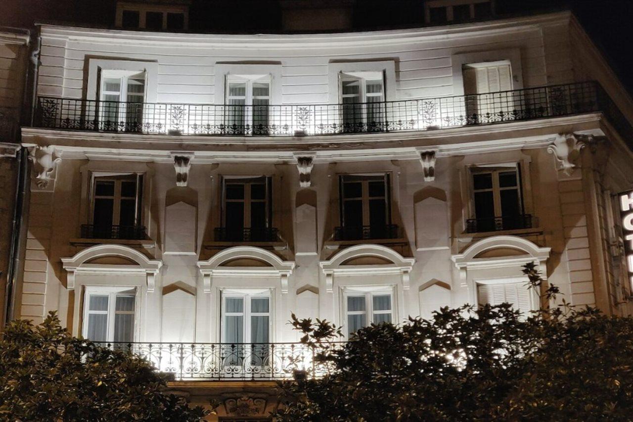 אנז'ה Hotel Suzane מראה חיצוני תמונה