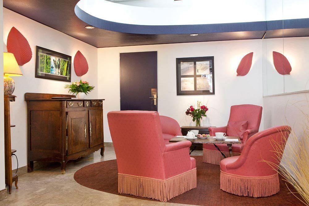 אנז'ה Hotel Suzane מראה חיצוני תמונה